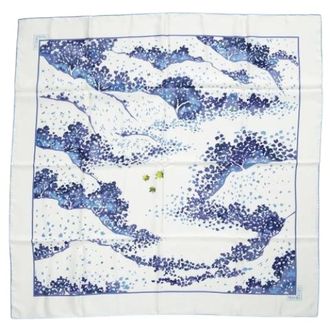 Herm&egrave;s Pre-owned Scarves, female, Multicolor, Size: ONE SIZE Pre-owned Trois Feuilles Scarf