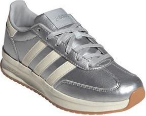 adidas Run 70s 2.0 Sneaker in Silver/Off White/Grey Two at Nordstrom Rack, Size 5.5