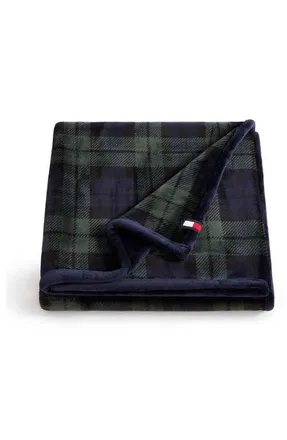 Tommy Hilfiger Edinburgh Tartan Reversible Throw in Navy Blue at Nordstrom