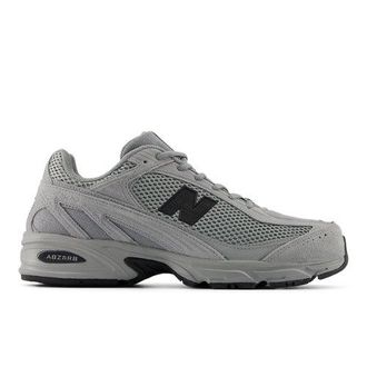New Balance Unisex 509 en Gris/Negro, Gamuza/Malla, Talla 37.5