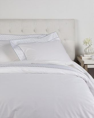 Maurizio Italy Taj Mahal Embroidered Duvet Set