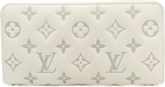 Louis Vuitton White Leather Long Wallet (Bi-Fold) (Pre-Owned)