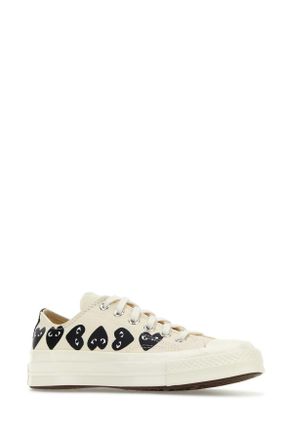 Comme Des Gar&ccedil;ons Comme Des Garcons Play Heart-Embroidered Canvas Sneakers - White