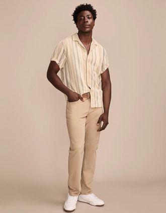 Lucky Brand Mens 223 Straight Sateen Stretch Jean
