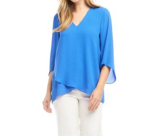 Karen Kane Bracelet Sleeve Asymmetric Top In Cornflower Blue