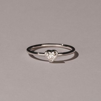 The Diamond Store Horizon Heart Cut Lab Diamond Solitaire Ring 0.25ct H/SI in 925 Silver