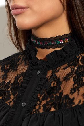 Chlo&eacute; Folk Necklace With Floral Motif, Womens, Black