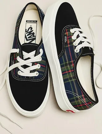 Vans Authentic Plaid Sneakers