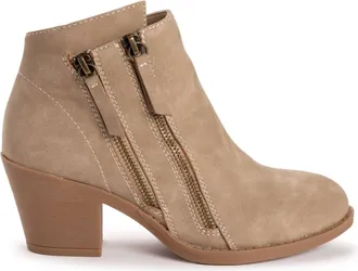 Muk Luks Womens Yellowstone Yardley Boots In Taupe