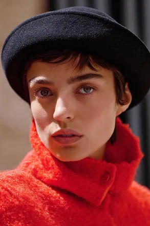 Wyeth Nyc 100% Wool Structured Pillbox Hat