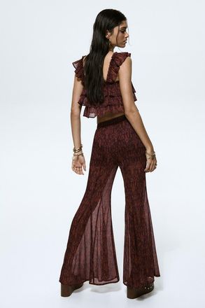 H&M Flared crinkled pants in Burgundy/patterned at Nordstrom, Size X-Small