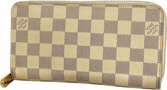 Louis Vuitton White Long Wallet (Bi-Fold) (Pre-Owned)