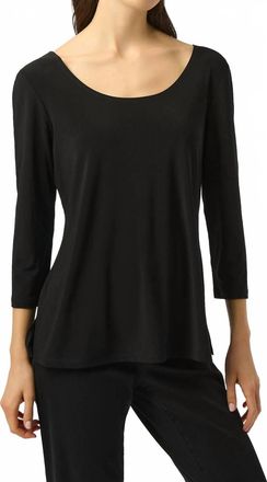 Joseph Ribkoff Scoop Neck 3/4 Sleeve Relaxed Top In Black