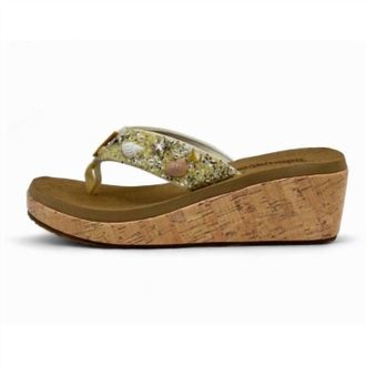 Tidewater Womens Seashell Embellished Comfort Wave Wedge Flip Flops In Beig
