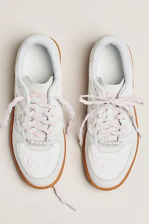 Asics Skyhand OG Suede Sneakers