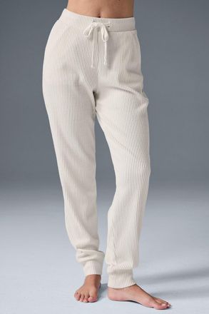 Alo | Muse Sweatpant in Ivory White, Size: Medium