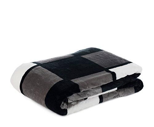 Grand Plaid En Coton Bloomingville – 160 X 130 Cm – Gris Clair – Doux Et Confortable – Réf. 40110186