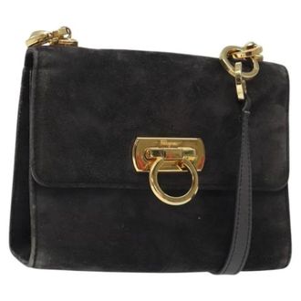 Ferragamo Pre-owned Suede shoulder-bags - Dames - Pre-owned - Zwart - Maat: ONE Size Su&egrave;de