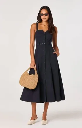 Astr Mckinley Dress In Navy