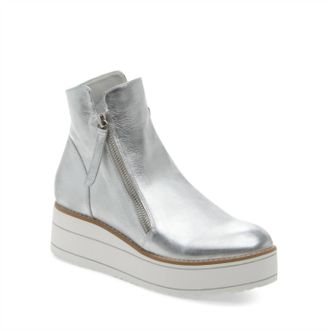 Silent D Womens Nene Wedge Bootie In Silver