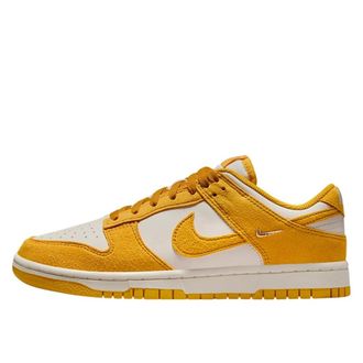 Nike Dunk Low Mini Swoosh - female - Nike - Skateboarding - Yellow - 5 1/2 UK - Sport