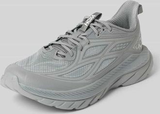 Hoka One One Sneaker mit Label-Details und profilierter Sohle in Mittelgrau, Gr&ouml;&szlig;e 41,5