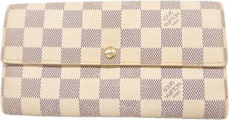 Louis Vuitton White (Pre-Owned)