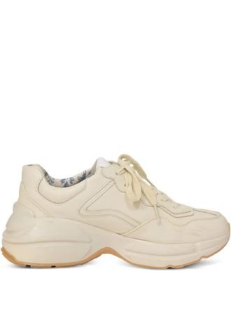 Gucci Rhyton leather sneakers - women - Calf Leather/Calf Leather/Rubber - 36 - White