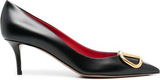 Valentino Garavani logo-plaque leather pumps - women - Calf Leather/Calf Leather/Calf Leather - 36.5 - Black