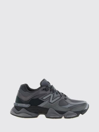 New Balance Sneakers Men color Black