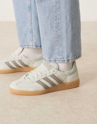 adidas Originals Handball Spezial - Sneakers verde chiaro e grigie con suola in gomma