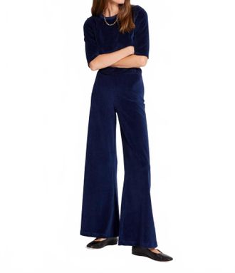 Suzie Kondi Zephyra Velour Pants In Navy