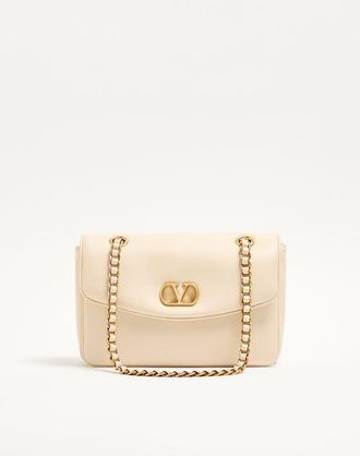 Valentino Garavani Valentino Garavani Djuna Medium Chain Bag In Nappa Leather Wo