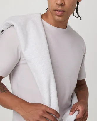 Vuori Clothing Strato Tech T-Shirt | Thistle Heather | XS, Size Extra Small