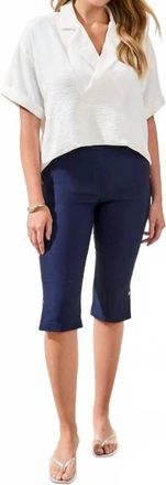 Tribal Flatten It Slim Leg Capris Pants With Snap Vents In Jet Blue