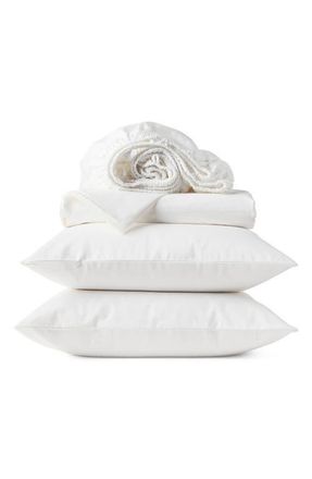 Coyuchi Heirloom Organic Cotton Sateen Sheet Set in Alpine White at Nordstrom, Size California King