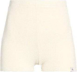Calvin Klein HOSEN & R&Ouml;CKE - Shorts & Bermudashorts auf YOOX.COM