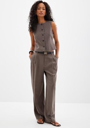 Contemporaine Womens Belted flowy Essential pant Fit: Wide leg, mid rise