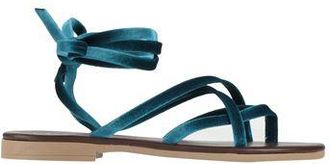 Divine Follie CALZADO - Sandalias de dedo en YOOX.COM