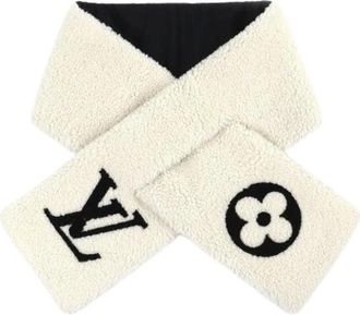 Louis Vuitton Pre-owned Scarves, female, Beige, Size: ONE SIZE Pre-owned Stole
