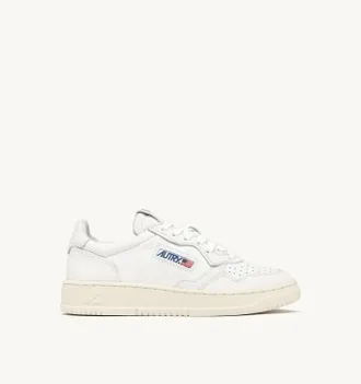 Autry MEDALIST LOW SNEAKERS IN SUPER-SOFT WHITE NAPPA