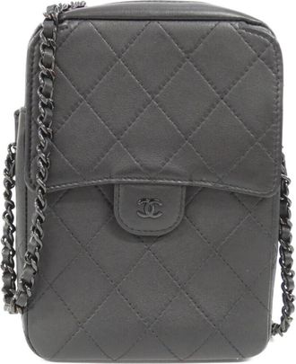 Chanel Black Leather Clutch Bag (Pre-Owned)