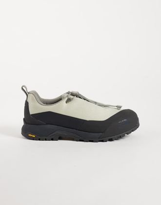 The North Face Glenclyffe Alpine sneaker bianca e nera-Bianco