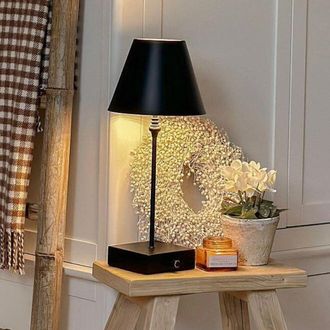 Pagazzi Lustre Black Led Rechargeable Table Lamp