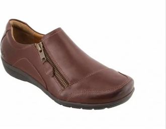 Taos Womens Character Shoes In Whiskey