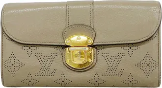 Louis Vuitton Taupe Long Wallet (Bi-Fold) (Pre-Owned)