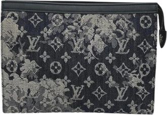 Louis Vuitton Pre-owned Clutches, male, Black, Size: ONE SIZE Pre-owned Pochette Voyage MM Monogram Clutch Bag