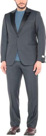 Tombolini TRAJES Y CONJUNTOS - Trajes en YOOX.COM