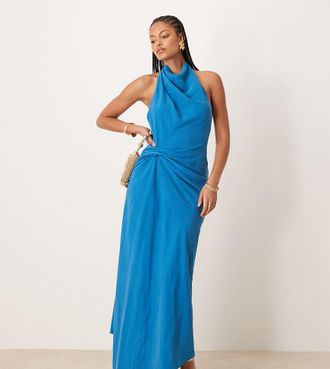 Asos Tall ASOS DESIGN Tall - Vestito lungo allacciato al collo con plissettatura blu cobalto