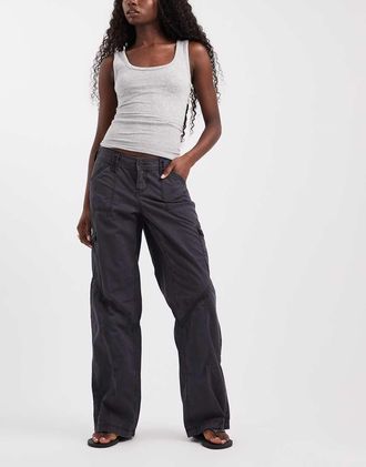 Hollister pantaloni cargo a vita bassa e gamba larga in antracite-blu navy